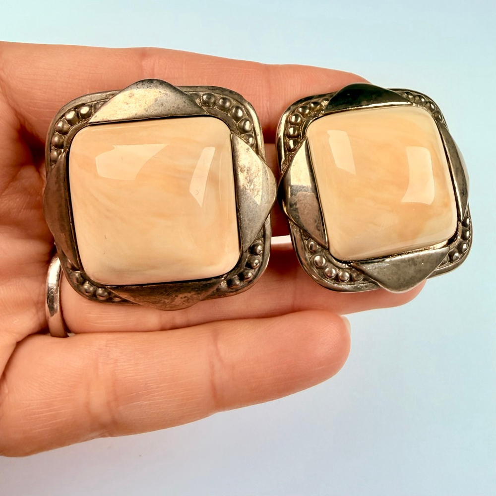 Givenchy BIG Silver Marble Cabochon Haute Couture Runway Earrings Vintage 1980's - Picture 7 of 8